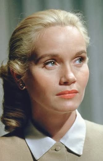Azjackson's tweet photo. An #Otwituary for actor #EveMarieSaint

The house lights go up; just me 
at movie’s end…and a woman
on her own, three rows back,
svelte and luminous, hair like
threads of platinum. She lights 
a cigarette, says Great movie,
and time stands still, and so do I. https://t.co/whn6SBELNg