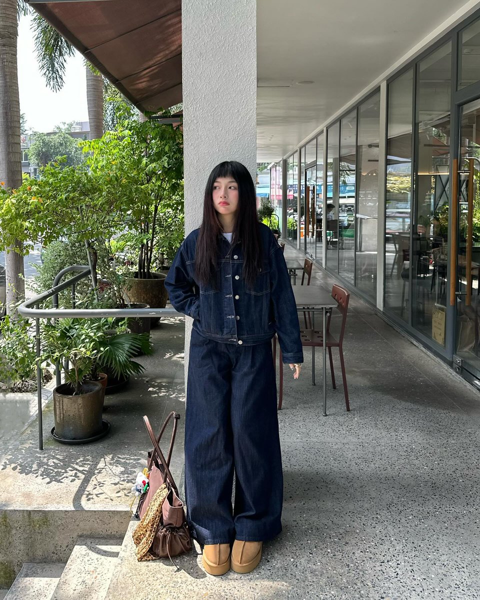 ResenhasTumblr's tweet photo. Wassup 🌍 Just dropping by to say: you are stronger than you think and today is full of possibilities. 🌈
HLExMVYc https://t.co/W2OgLVp1OQ
