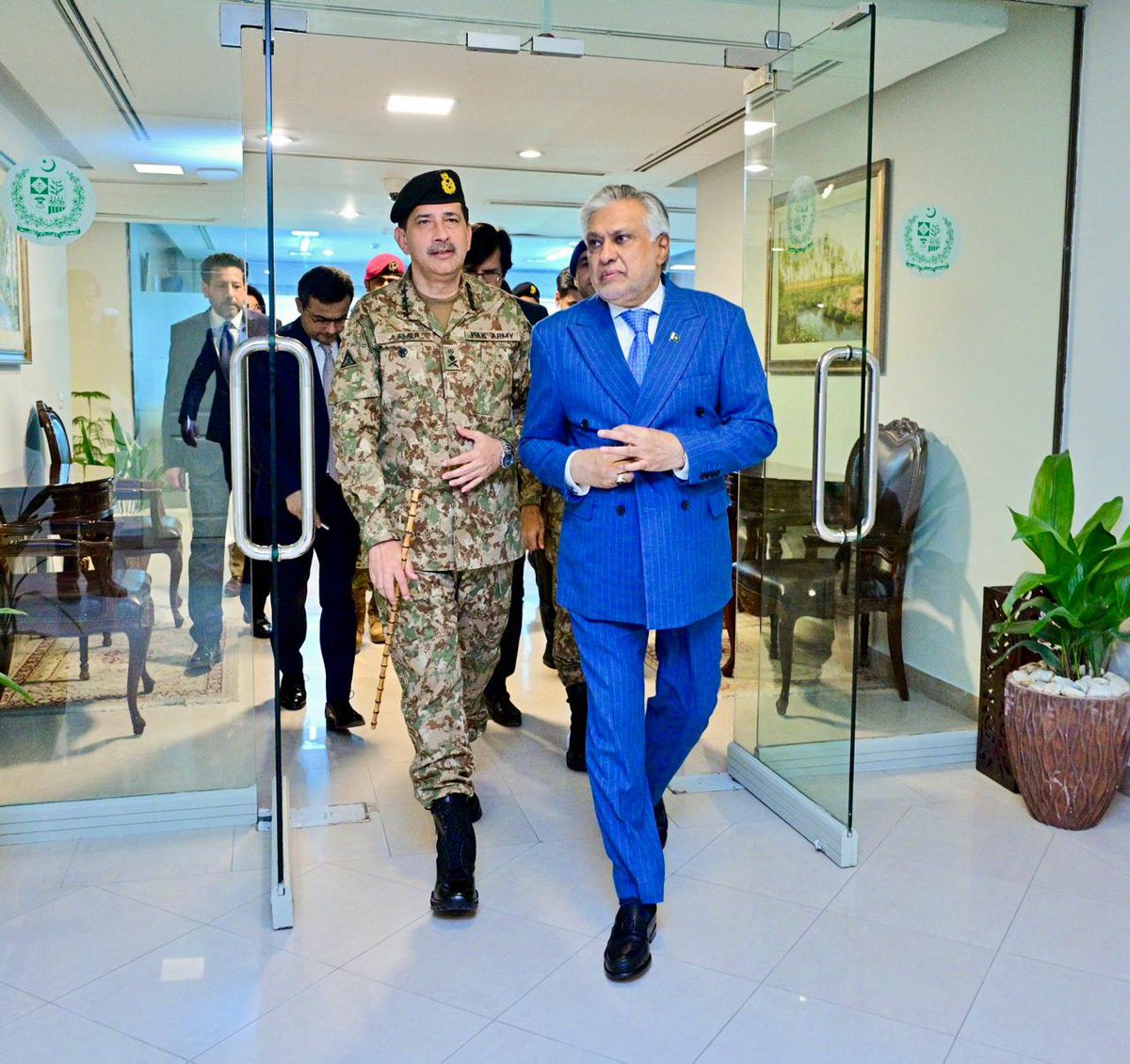 ForeignOfficePk's tweet photo. Commander National Strategic Command General Syed Aamer Raza, NI (M), called on the Deputy Prime Minister/Foreign Minister Senator Mohammad Ishaq Dar @MIshaqDar50 at the Ministry of Foreign Affairs today.

The DPM/FM congratulated General Syed Aamer Raza on his promotion and appointment as Commander of the National Strategic Command and wished him all the success in his new responsibilities.

They discussed matters of national security and exchanged views on regional and international developments. They agreed on the importance of close institutional coordination in advancing Pakistan’s national interests and contributing to regional peace and security.