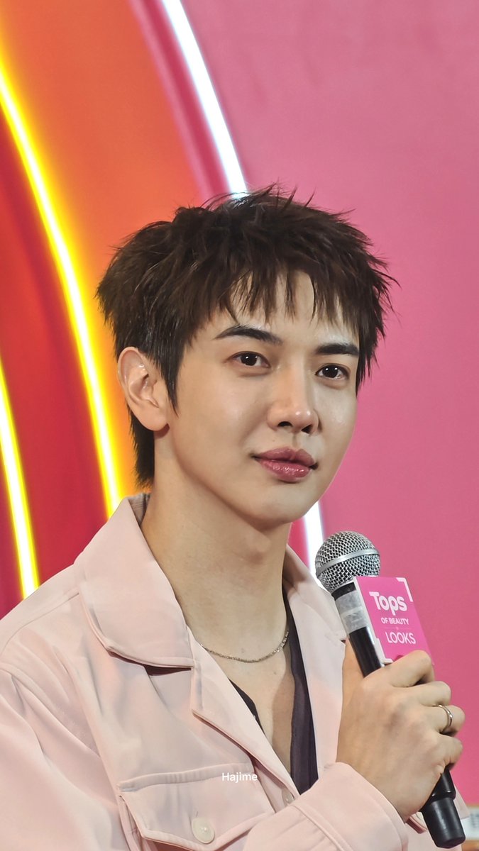blackkdy's tweet photo. เขาจะรู้ตัวป่ะ ว่าตัวเองหล่อมากกก !!

LIESE x MAXKY
#LiesexMaxky #LiesexTopsxMaxky
#maxky_rp
#MchoiceArtist https://t.co/W1hxLxJA7v