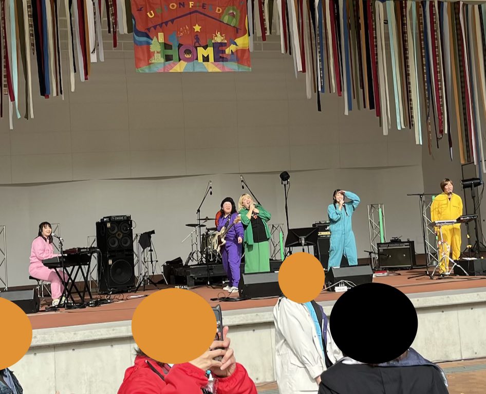 otousan98028963's tweet photo. #HOME13
#MUSICVILLAGEDAY
#芸術の森
#UNIONFIELD
4組目は #うちのcOにかぎって ♬
通称 #うちかぎ の7人衆!
修理系会社のサークルの皆さんかと思いきや、揃いも揃って腕利のミュージシャンでした👍
ライブでは毎回すこぶる楽しませてくれる困った人達です🫶♪(๑ᴖ◡ᴖ๑)♪ https://t.co/2jjELYGbts