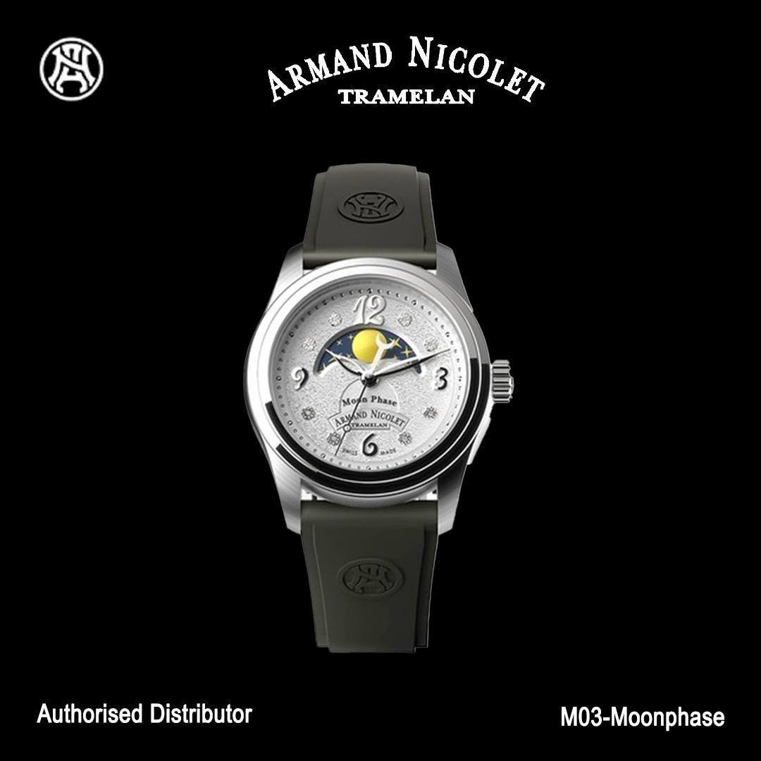 ArmandSouth's tweet photo. 𝗠𝟬𝟯-𝗠𝗼𝗼𝗻𝗽𝗵𝗮𝘀𝗲

📞: 061 511 9023
📩: sherandmann1@hotmail.com
🌐:  Website link on the Facebook page

#ArmandNicolet #SouthAfrica #Swisswatches #LuxuryWatches #SwissMade #ElegantDesign #WatchCollector https://t.co/zgRRU7JoL8