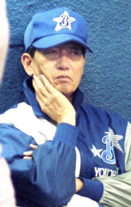 krsw_world's tweet photo. お笑いでも映画でも横浜監督時代の権藤みたいな姿勢で観てる人が一番怖い https://t.co/xUNIcrl8PG