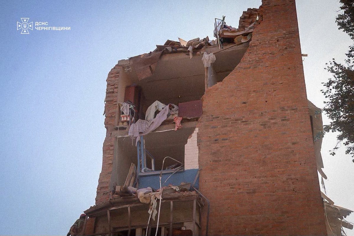 verkhovna_rada's tweet photo. Overnight, russia launched dozens of ballistic missiles and strike drones targeting residential buildings and Ukraine's energy sector. There are fatalities and injuries among civilians.

The most devastating consequences were reported in Pryluky, where a residential building was completely destroyed. Children are among the killed and injured. Search and rescue operations are ongoing under the rubble. There are also casualties and destruction in other cities across the country.

"Ukraine critically needs the strengthening of its air defence, first and foremost anti-ballistic capabilities. This is not merely a military requirement — it is an opportunity to save human lives. My deepest condolences to the families and loved ones of those killed. I wish strength to all who were injured. My gratitude goes to the rescuers, medics, and everyone currently working at the strike sites," noted Chairman of the Verkhovna Rada of Ukraine Ruslan Stefanchuk.
