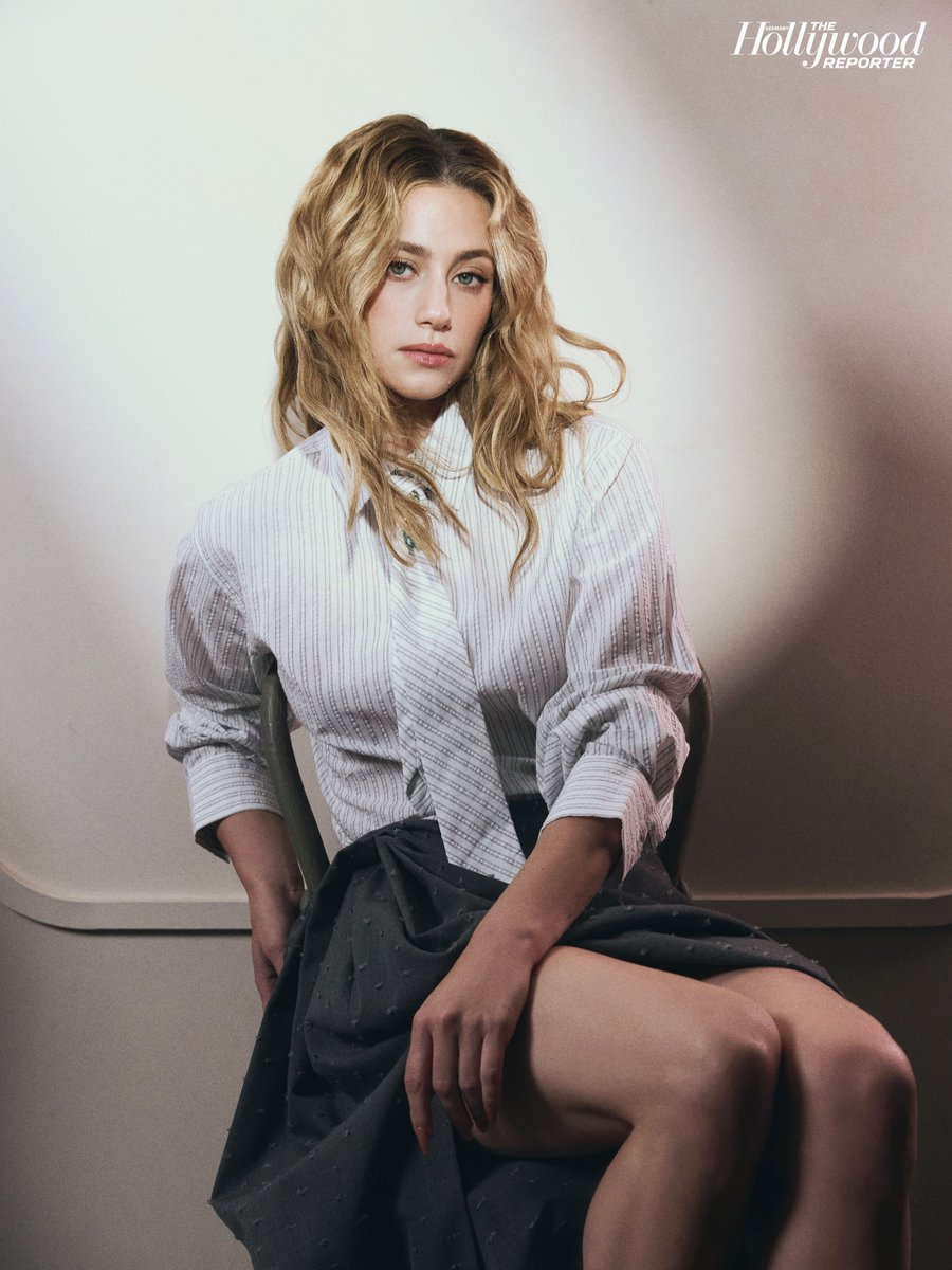 Celeb2Admi's tweet photo. Lili Reinhart for The Hollywood Reporter Magazine 👱🏻‍♀️ https://t.co/3lBJcRRzd2
