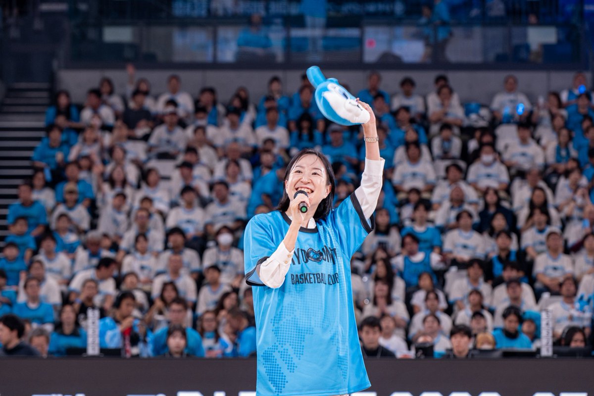 bbking_jp's tweet photo. 🔥記録達成🔥
東京ユナイテッドBCがBワン最多入場者数を更新…有明が「UNITED BLUE」に染まる 
https://t.co/YITcYwqB9E
当日は、多くの東京Uブースターが会場に詰め掛け、会場全体がUNITED BLUE（東京Uのチームカラー）に染まり、大きな盛り上がりを見せました。 https://t.co/46gdQME697