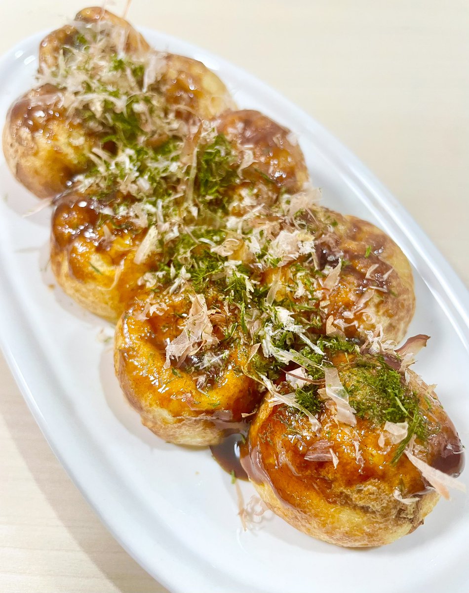 aya_kk_17's tweet photo. たこ焼き完成したよー！！！🐙✨✨ https://t.co/oAbCnYWbjF