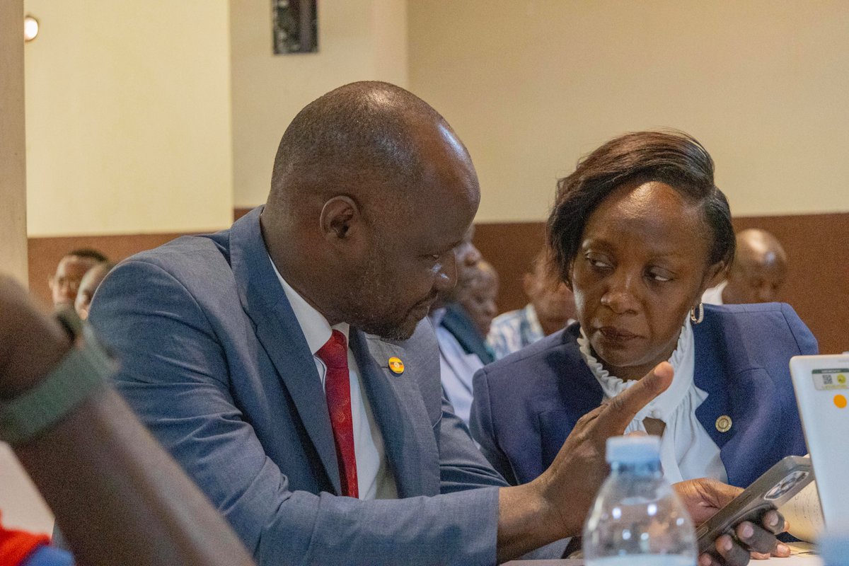 UEDCLTD's tweet photo. Currently at a town hall meeting in Nansana Municipality, bringing together area leaders and our customers for an open conversation.
#UEDCLinService
#LightingUpYourWorld https://t.co/2gADx9U8jx