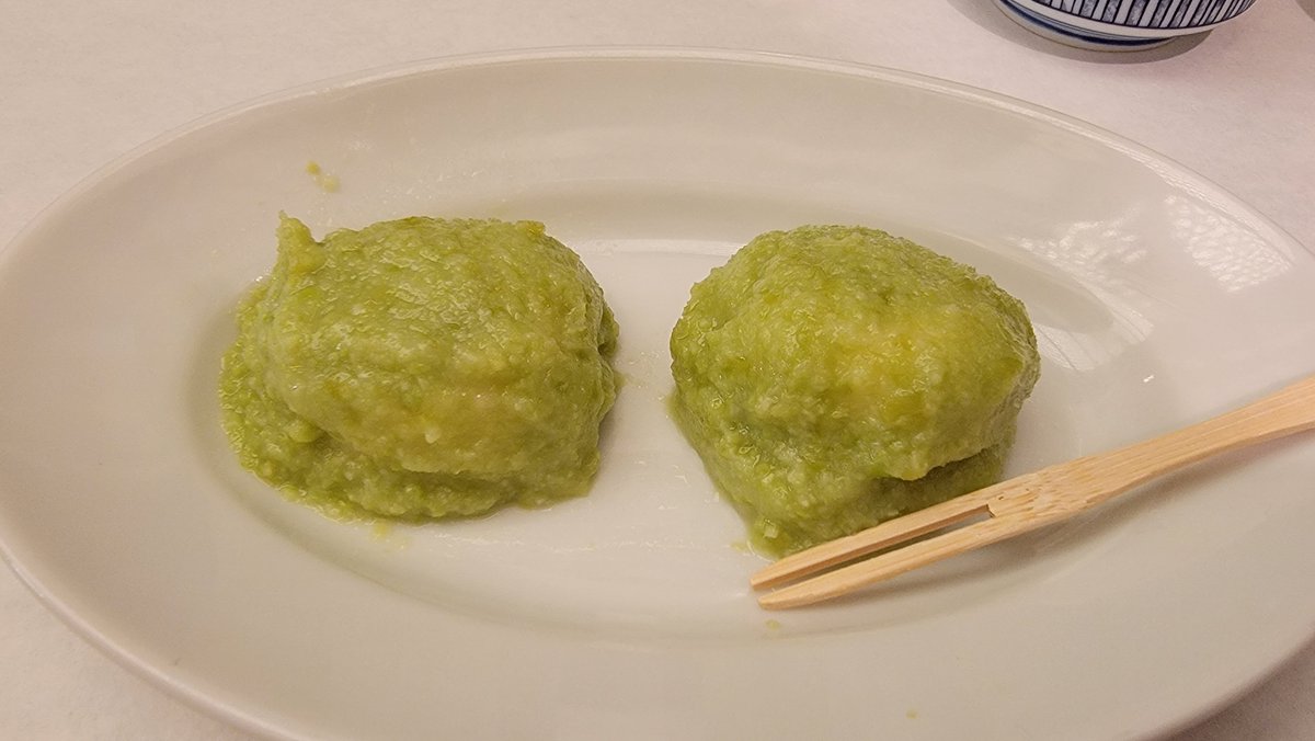 wty00_swim's tweet photo. 仙台名物を食しています🍴
なお、牛タンの写真を撮るのを忘れてました…😅 https://t.co/mzHKqOZFCY