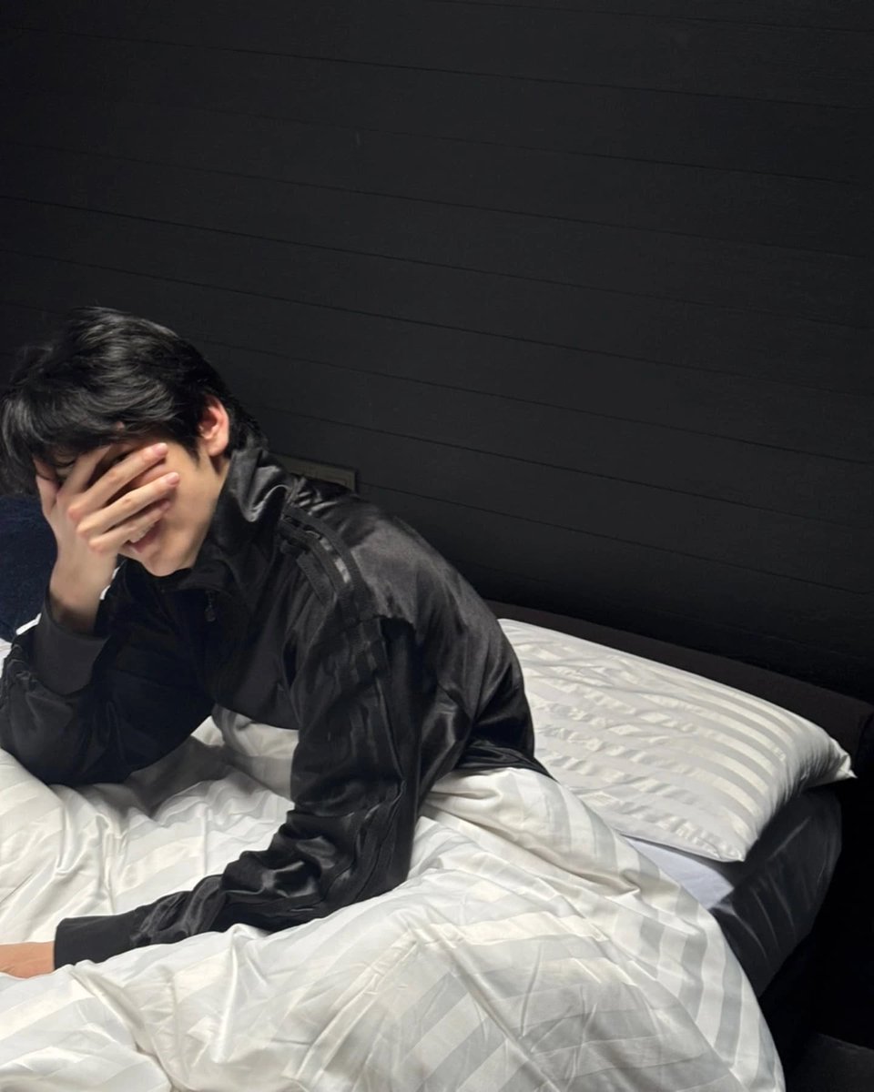 Cheers2Soobin's tweet photo. Haloh…. Kenalan dulu salam kenal semuanya aku anak baru (kemarin absen gak ikut bonding)… Udah pada makan siang belum nih…. https://t.co/TxYtcyFdy1