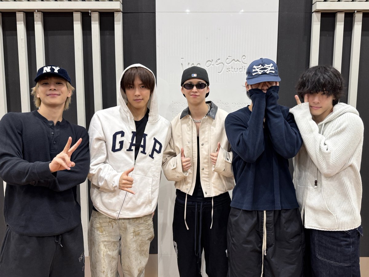 official_jo1's tweet photo. 2026.10.07
📸 ニッポン放送 #JO1 のオールナイトニッポンX 

#白岩瑠姫 が出演させていただきました！
そして、#河野純喜 #佐藤景瑚 #川西拓実 #豆原一成 も一緒にお送りしました！
ありがとうございました！

#JO1ANNX https://t.co/WnV2J1f4hF