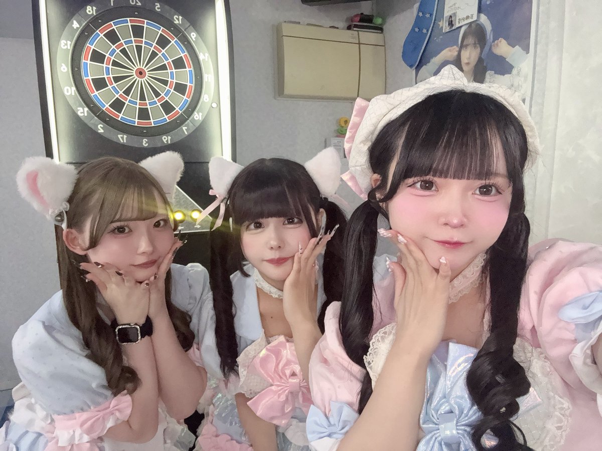 aichu_ru's tweet photo. 【 10/7本日の猫ちゃん🐱ྀི 】

💫本日は星道で合同営業中🐈🐾

19:00〜
なぎさ @____babunano 
りんね @rinne_nyancha 
ありす @_alicetoile 

📍 東京都新宿区歌舞伎町2-41-3
レオ寿ビル地下1階

💒 19:00〜24:00
🧋https://t.co/8sksze1j2A https://t.co/sUNcwFd2ey