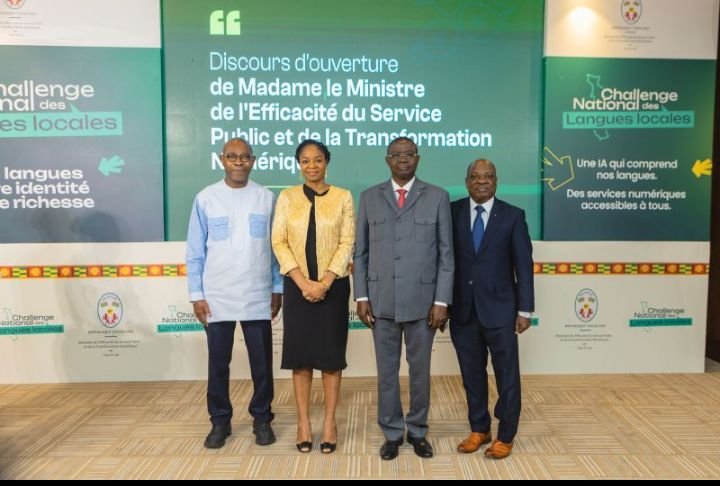 AliwouBatcham's tweet photo. Langues locales 🇹🇬
Demain, une IA pourra vous parler en kabyè, en éwé ou en moba. Avec « Voix du Togo », soutenu par le PNUD, vos voix comptent : les contributions sont rémunérées. Notre culture se transmet aussi par la technologie. 🇹🇬 #VoixduTogo #LanguesLocales #IA https://t.co/sqqaNWVfiD