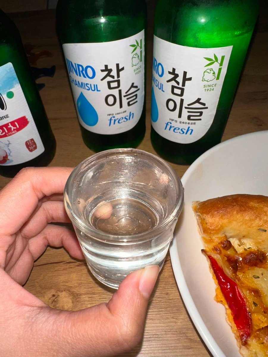 iseongmu685809's tweet photo. 피시방 갈래?
#부산 #트친소 #서면 #광안리 #해운대 https://t.co/Xd59oY9UXG