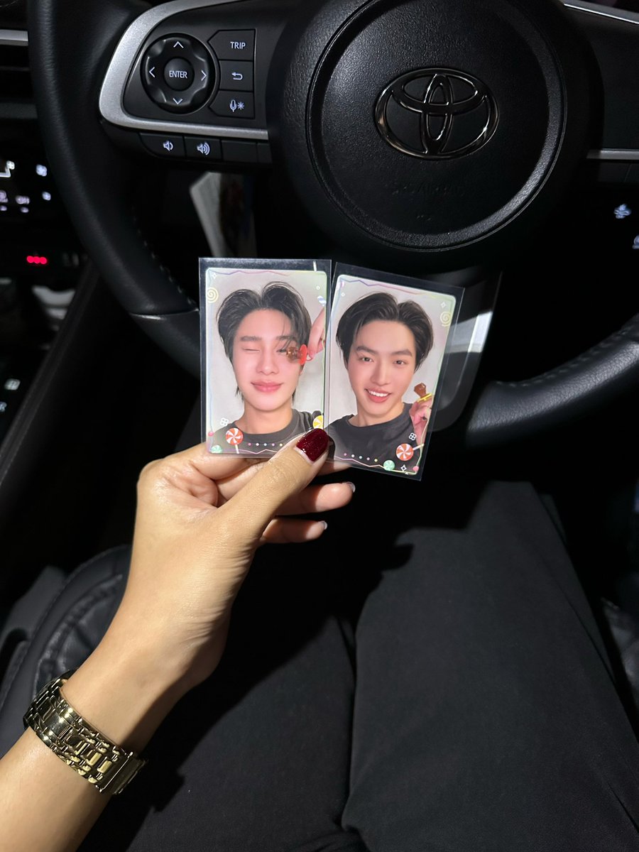 d0nttouchmee's tweet photo. การ์ดมาแล้ววว แม่ค้าน่ารักมั้กๆ ขอบคุณนะคะ🙇🏻‍♀️💖 #kbpmy_rv https://t.co/u6iY8lAIDp