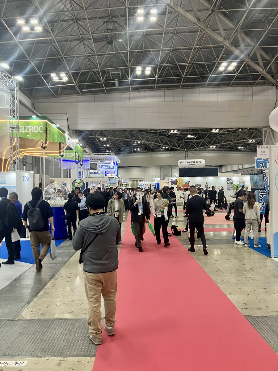 fukushi_uragi's tweet photo. 国際福祉機器展2026
1日目が終わりました。昨今の福祉業界はやはり見守り系のシステム。
福祉施設研究所は東7ホールに出展中ですので残り2日是非ご来場をお待ちしております。
#日比野設計　#福祉施設研究所　#hibinosekkei #fukushiken #国際福祉機器展　#HCR #福祉　#介護　#高齢者　#障がい者 https://t.co/bKSZLav7Dl
