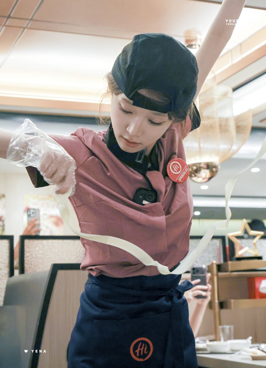 yours_1999x2001's tweet photo. 260929

수타면 마스터 🍜 🧑‍🍳 - 최 예 나

#최예나 #예나 #YENA https://t.co/ZvplOStsUi