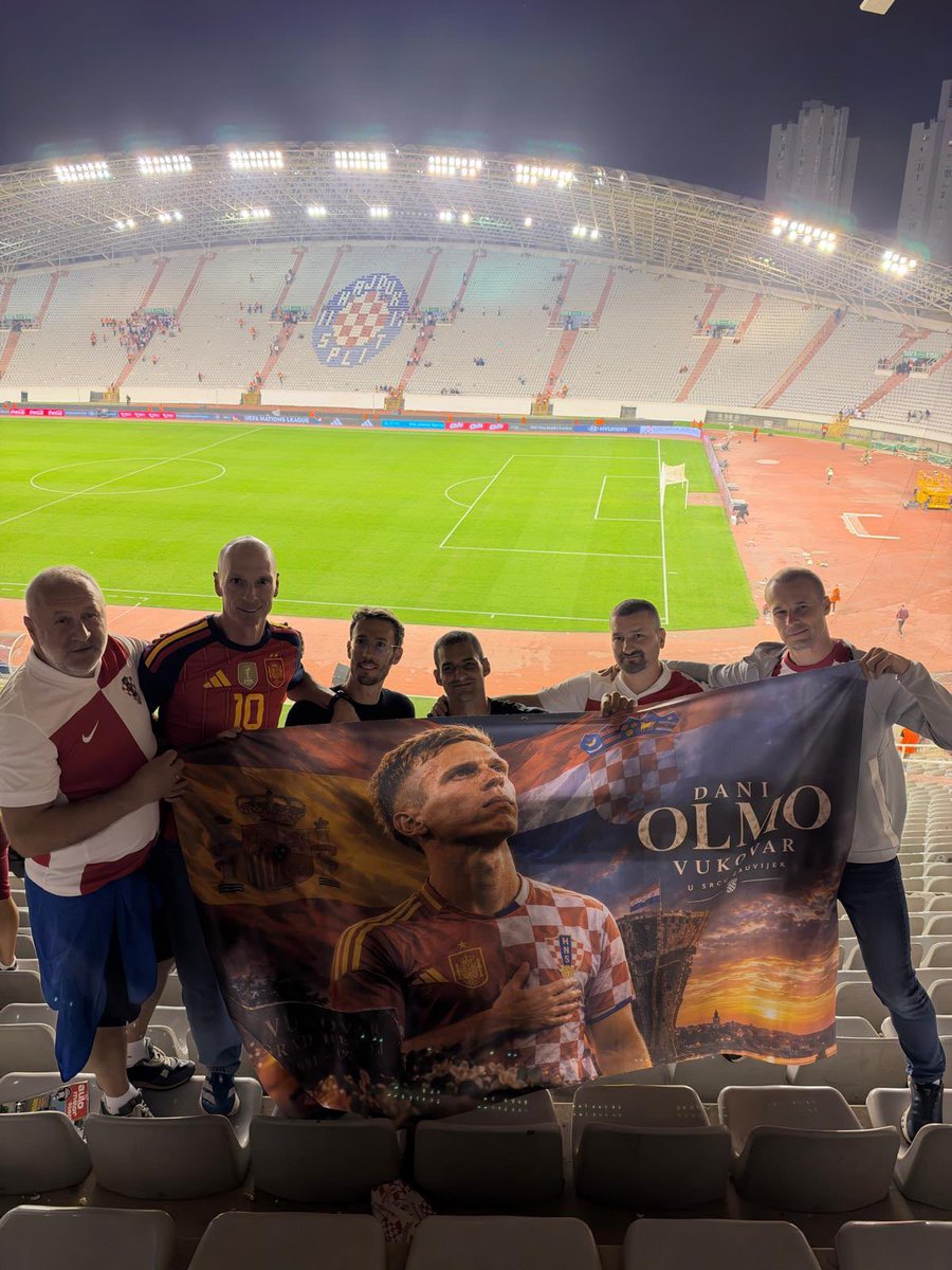 daniolmo7's tweet photo. Emotivno. Nezaboravno. Jedinstveno.
Hvala Hrvatska na svoj vašoj podršci.
Uvijek vaš. https://t.co/QFmbFcURph