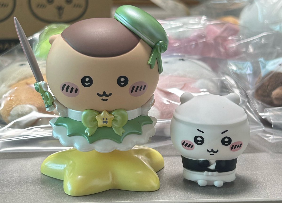 bxkseul's tweet photo. 일주일 전에 온 거지만 ㅜ  더 시키고 싶은데 월급이 아직임.. 쇼핑 중독 https://t.co/J8Bxnp7rFg