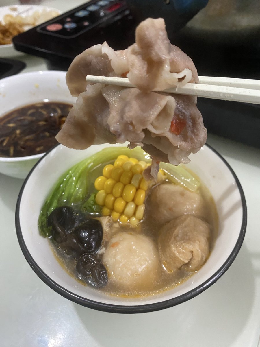 Lemonnnn235847's tweet photo. 今天又在吃好吃的🤤 https://t.co/VOt4VK6pSR