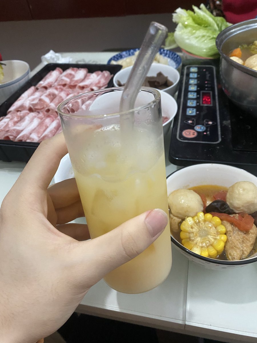 Lemonnnn235847's tweet photo. 今天又在吃好吃的🤤 https://t.co/VOt4VK6pSR