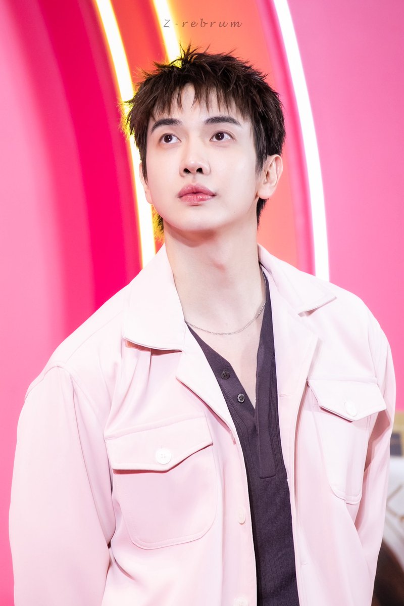 _zrebrum_'s tweet photo. เทอ เค้าหล่อออออออออ 🥰😍

LIESE x MAXKY
#LiesexMaxky
#LiesexTopsxMaxky  
#maxky_rp https://t.co/Wm33hzSIX5