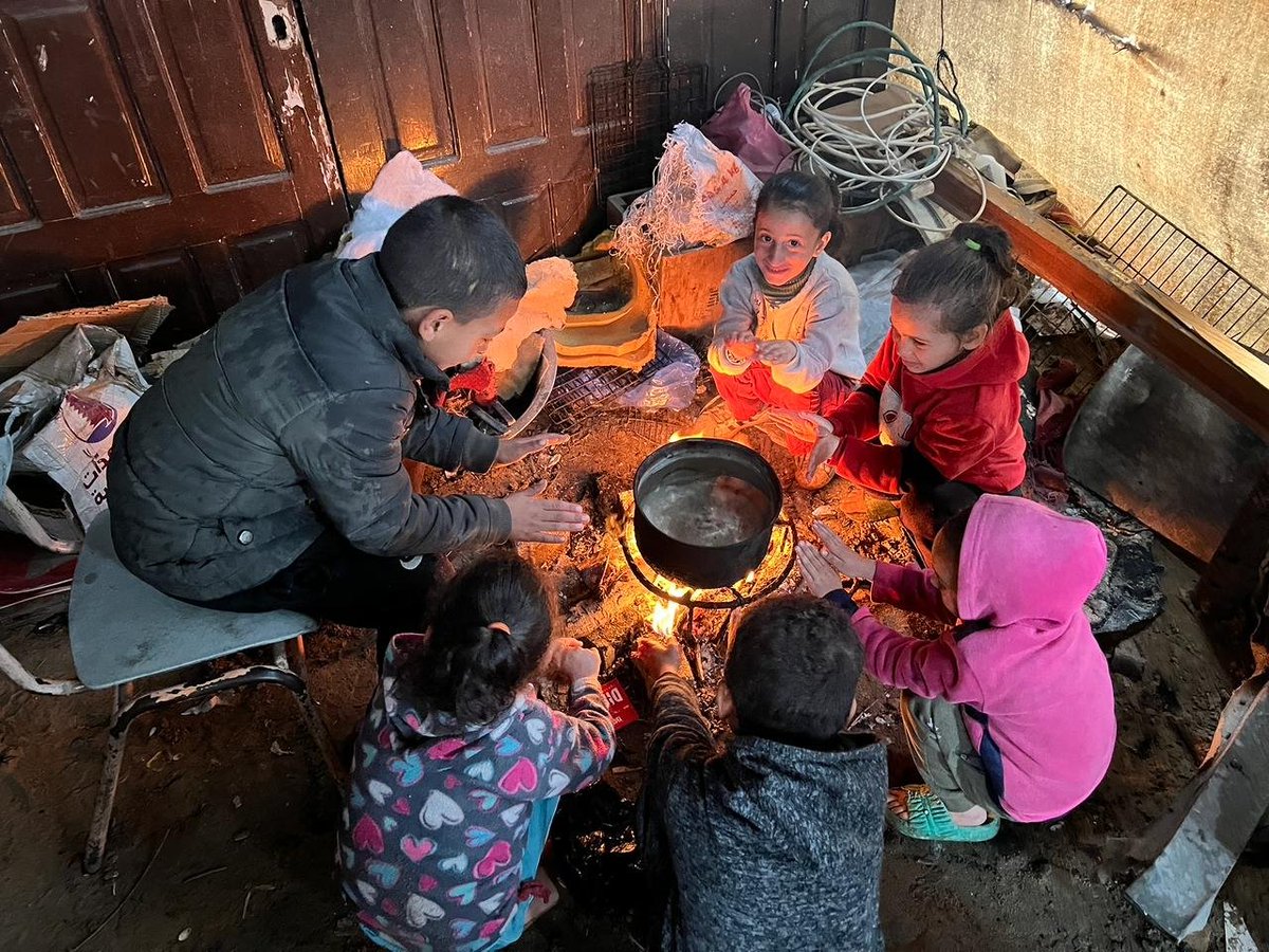 AlkhidmatOrg's tweet photo. Three years of devastation.

Three years of displacement.

Three years of grief.

And still, the people of Gaza endure.

Their resilience must not be forgotten, and neither must their suffering.

#NeverForgetGaza 🇵🇸 https://t.co/5WepQ5LEM0