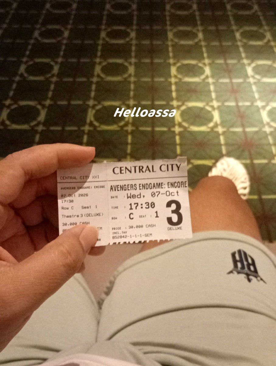 Assajaridid's tweet photo. Ga jadi ke Jogja,, nonton Avengers aja biar ga gabut:( https://t.co/rtj0bswsPd