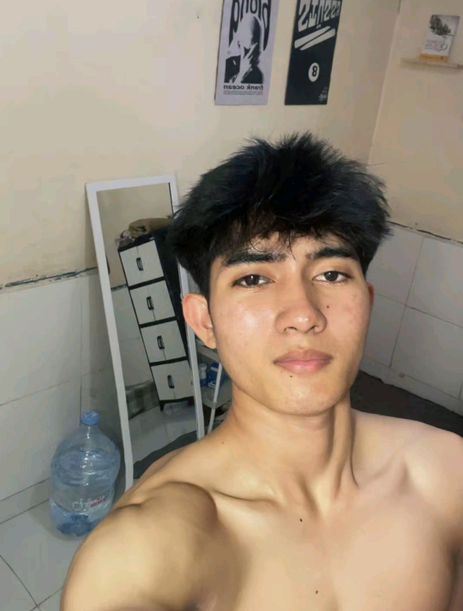 draa2__'s tweet photo. sini ciummmm

yang mau vcs dm
#coli #colbar https://t.co/jh8qz6CgI8
