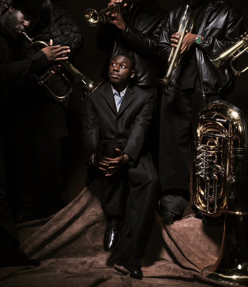 BestOf4Keus's tweet photo. TIAKOLA en CONCERT avec un ORCHESTRE SYMPHONIQUE à PARIS ! 🎻

📆 : 19 NOVEMBRE 2026 https://t.co/X3WV9EcSSS