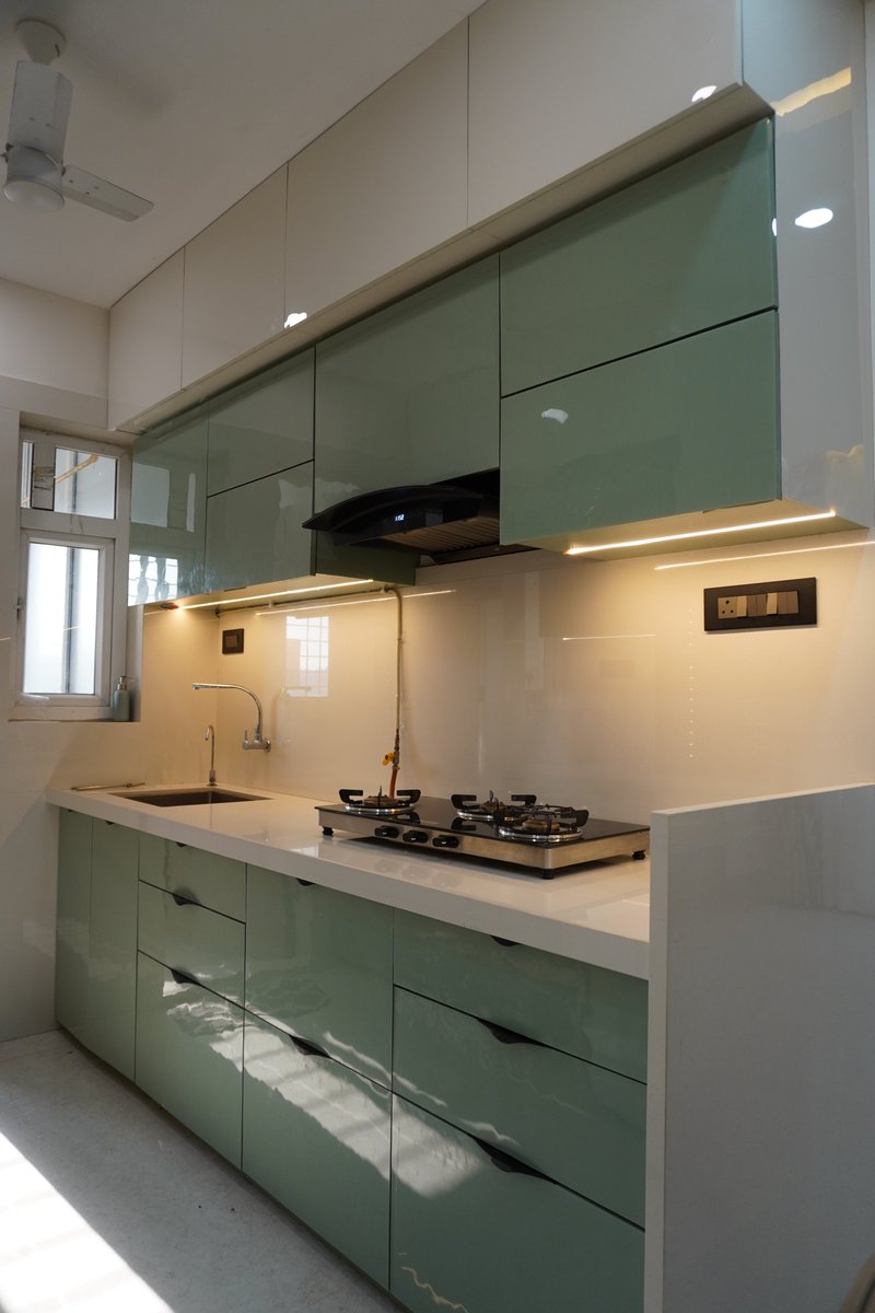 topinteriorsin's tweet photo. DESIGNED FOR EVERYDAY ELEGANCE

Designed by Ar. Vinaya Dhone of Anantaay Design Studio, this residence brings together warm lighting, refined woodwork, soft neutral tones, and thoughtful detailing to create a space that feels personal and inviting. https://t.co/XnQpZccPVO