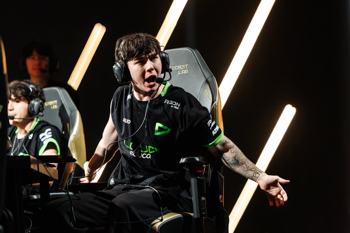 loud_lukxo's tweet photo. 2x0 vs PRX no #VALORANTChampions

WHY ALWAYS ME? https://t.co/eOLZh96Oy6