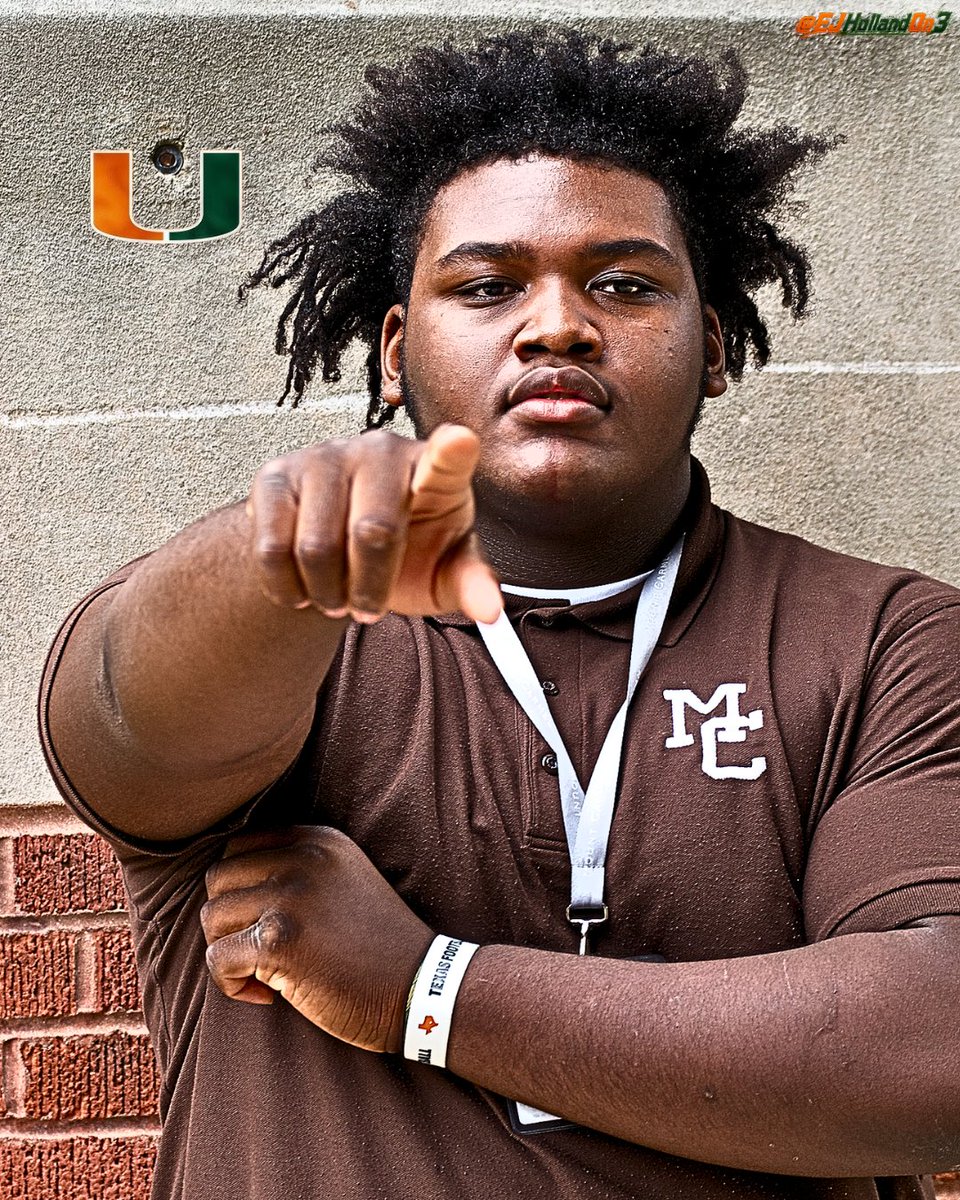 EJHollandOn3's tweet photo. Miami is making a strong impression on massive 6-5, 355-pound DL Caleb Tucker (@CalebTucker79MC), who is set to make his first visit this month.

“Miami stands very high" 

Full story on the Rivals300 prospect out of Chicago #GoCanes: https://t.co/BrkWtWjc3j https://t.co/v1Bl7B5f84