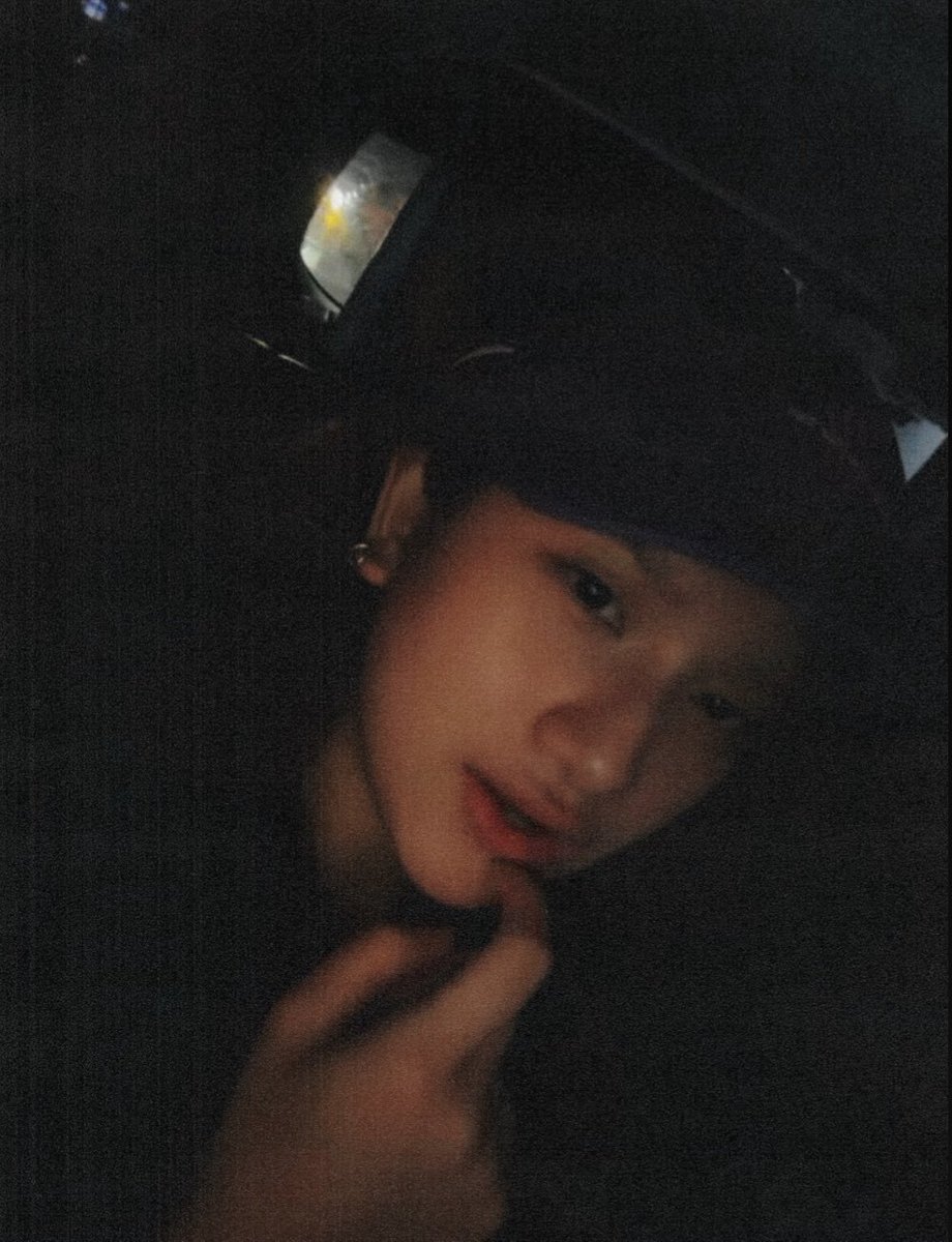 unknownfiles__'s tweet photo. aYOOOON 😌😏 https://t.co/DnQM48WhQK