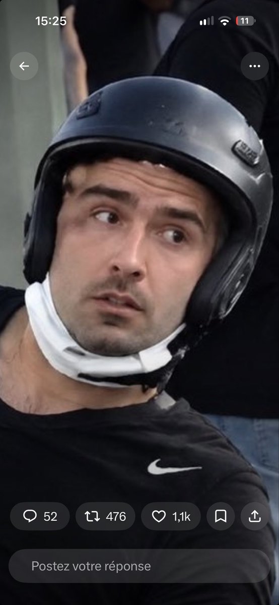 FEncel3's tweet photo. C’est donc la personne qui a fait un croche pied au policier 🤨🤨 @PoliceNationale https://t.co/QEoufbwz8M