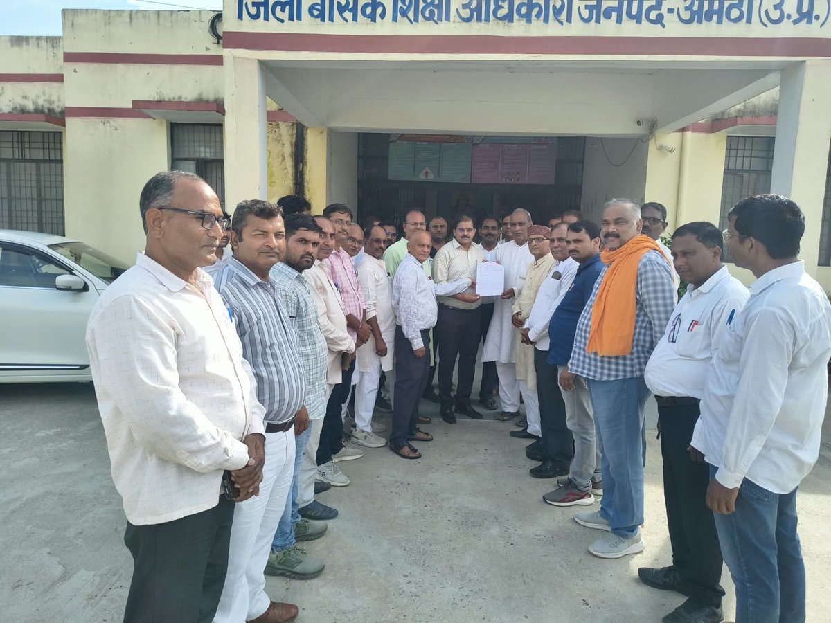 SarvarthaR's tweet photo. बी.एड.प्राइमरी शिक्षकों के ब्रिज कोर्स को विभागीय क्षमता संवर्धन प्रशिक्षण के रूप में कराया जाए। 50% पासिंग मार्क को हटाकर,सेवा सुरक्षा सुनिश्चित की जाए।मानसिक तनाव से मुक्त किया जाए।
#ब्रिज_कोर्स_विभागीय_प्रशिक्षण_हो
@NCTE_Official 
@EduMinOfIndia
@myogiadityanath 
@PMOIndia https://t.co/TTUoTOkD9o