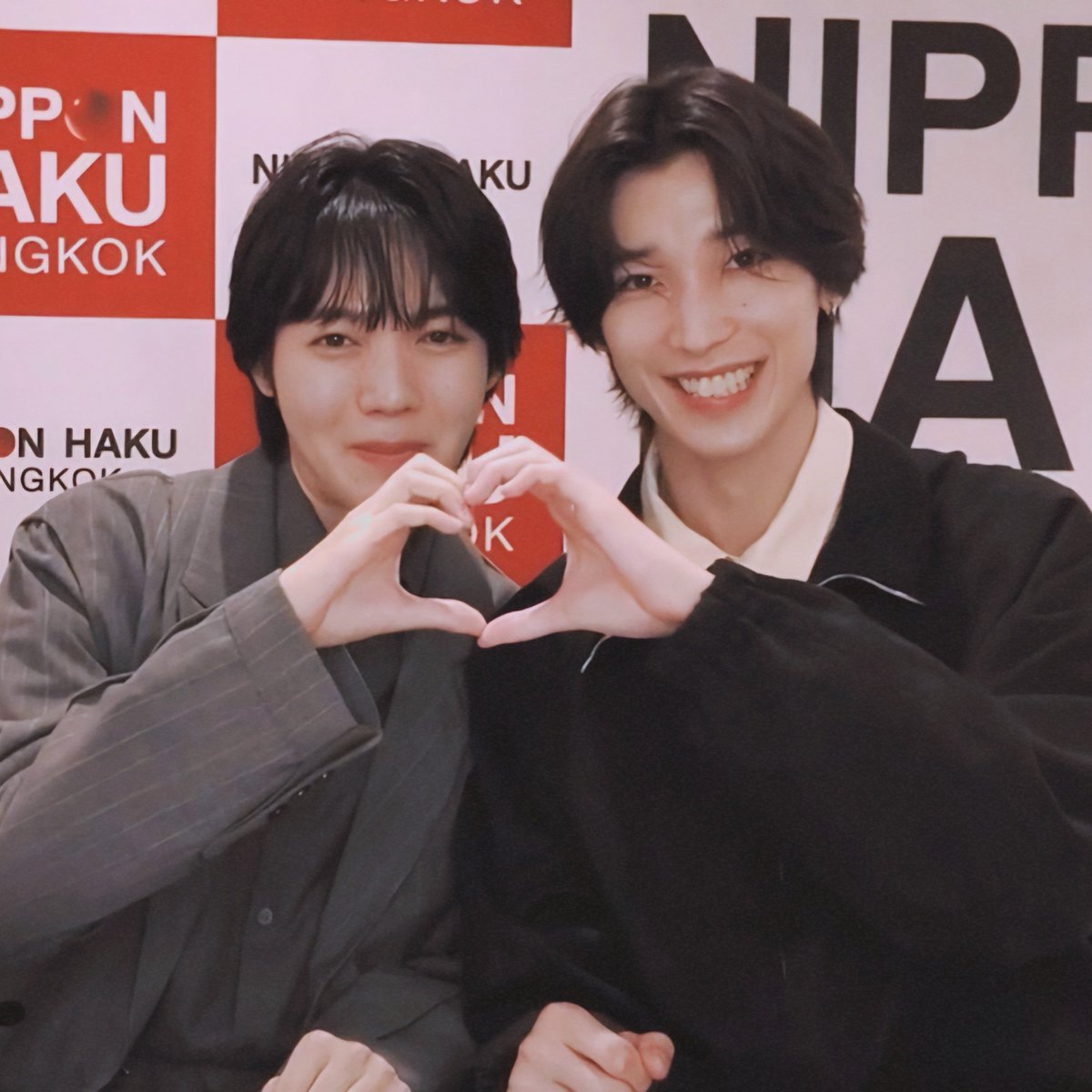 kureiruu's tweet photo. SO SO SOOO PRECIOUSSS IM GONNA CRYYYY😭💖😭💖😭💖

#陽キャ集団
#PopularSerizawaActsWeirdAroundMe https://t.co/jGpwlSrb1a