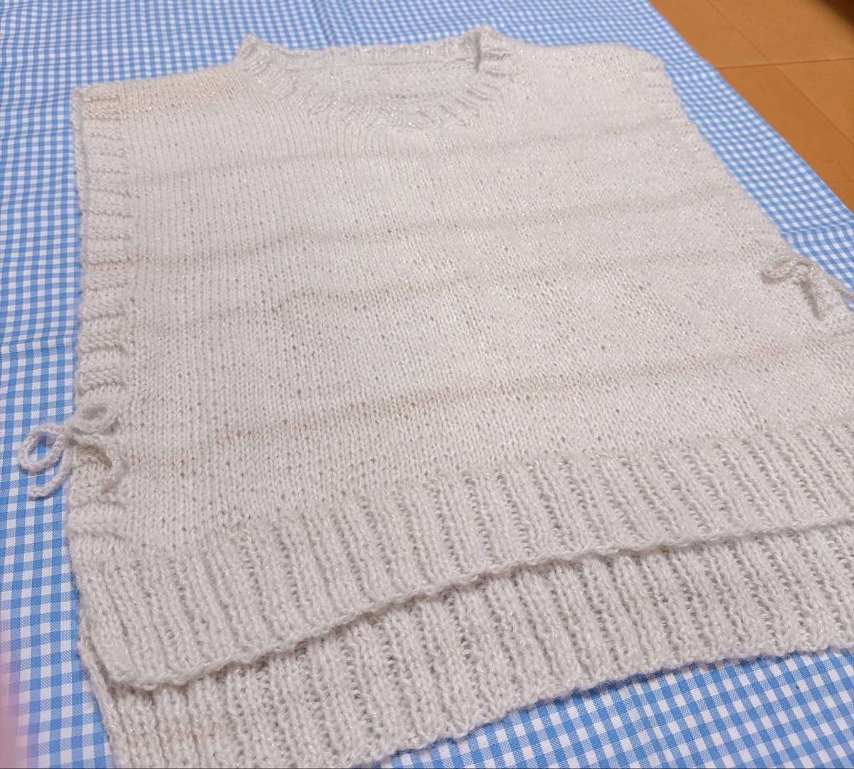 amamtnsin's tweet photo. 今回！！初めて輪針でウェアを編みました！！
自分に服が作れるなんて…完成できてうれしいです！😭✨
参考にした編み図はリプにて🔽 https://t.co/SJGGJezRrj