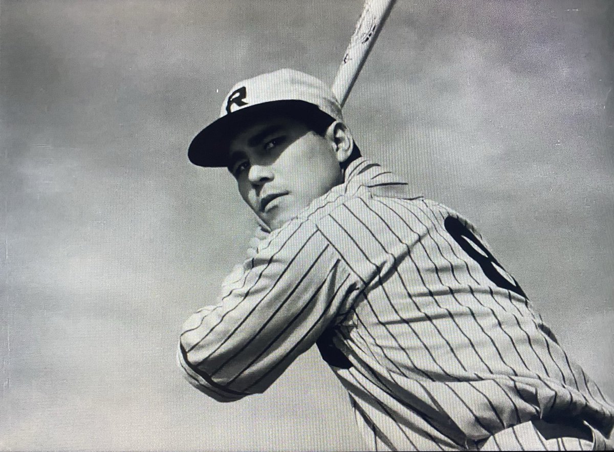palealeplease's tweet photo. 井上梅次監督『危険な関係』（1957年）が衛星劇場で放送されてるので、喜び勇んで録画。

3年前に NFAJ の月丘夢路特集で見て以来。冒頭、西鉄ライオンズの豊田泰光と国鉄スワローズの金田正一が思いがけなく登場して、それだけで大興奮だった。
https://t.co/Oex8N0CeYb https://t.co/pLd24jNiNT
