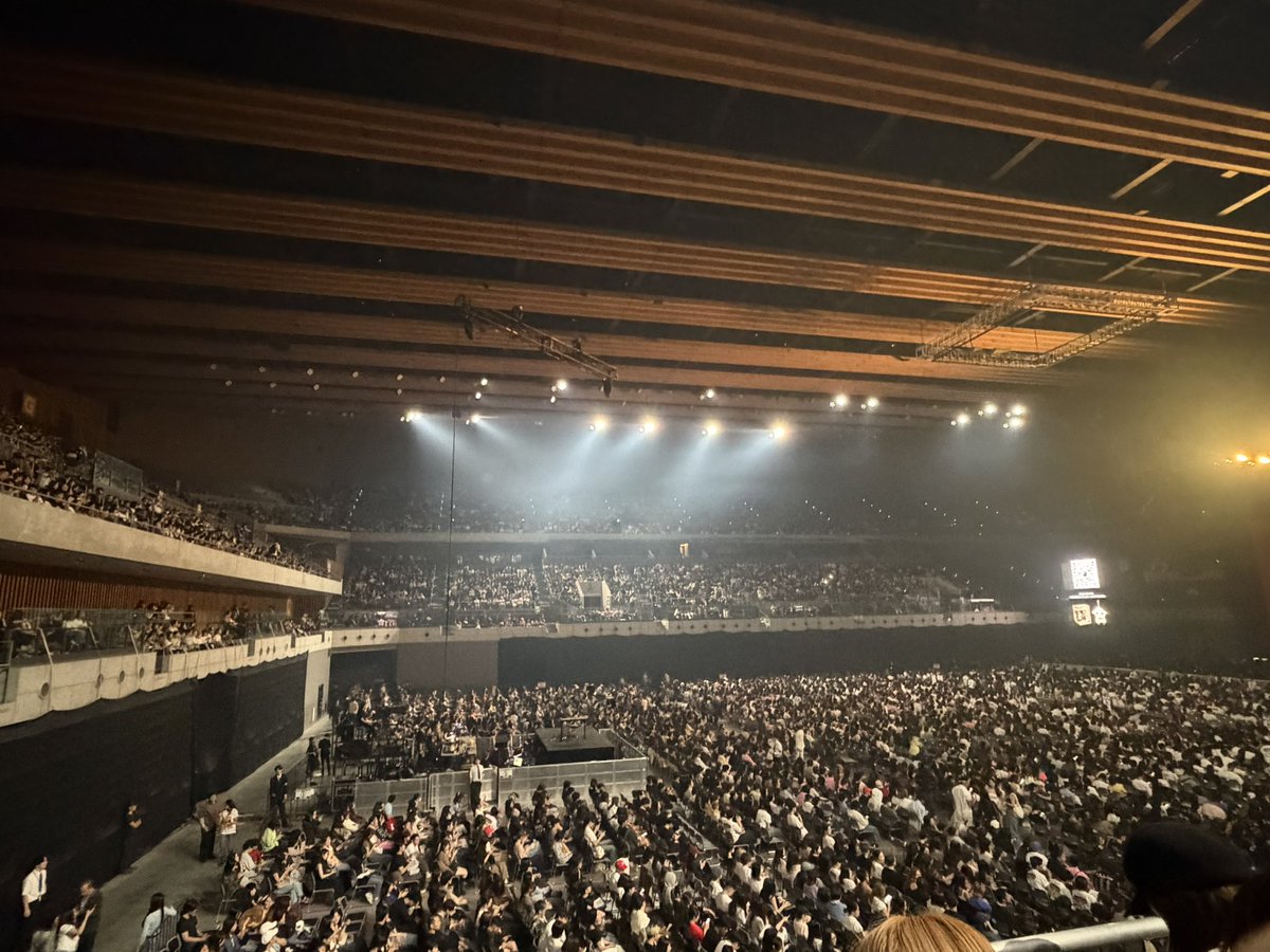 2525_330's tweet photo. LANYすごいな😭🩷🩷 https://t.co/eOtjEzjdT0