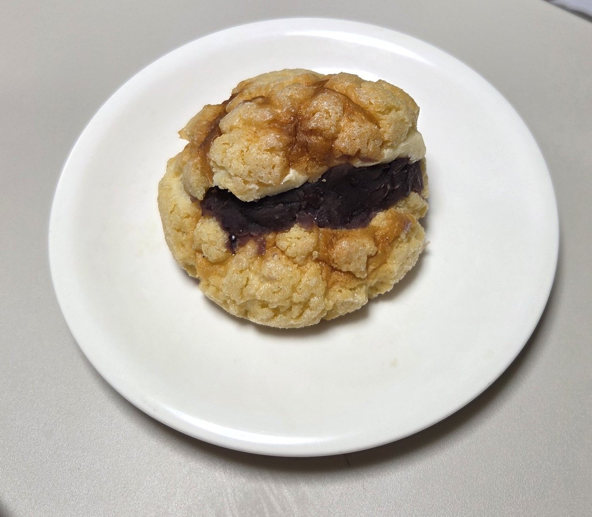 trg_comments010's tweet photo. 東京でたくさんあんバター買ったのに、一部しか写真に収められていない…
個人的にはなか又さんのわぬきがリピ優勝！！わもちも美味しい😋
つぎはゆっくりあんバターめぐりできる日程だといいな～
#あんバタだー https://t.co/PNEjScQg0H