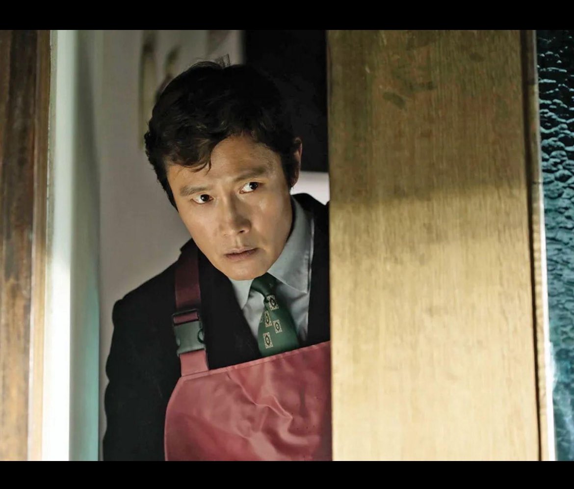 BiigKhalifa's tweet photo. “Sometimes desperation doesn’t make you a bad person.
It reveals what you’re willing to become when you feel you have NO OTHER CHOICE.”

This scene is disturbing because you can actually understand how he got here.

But understanding someone doesn’t mean you have to forgive them. https://t.co/vmPS9zW6LN