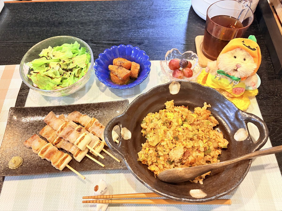 basashidaisukii's tweet photo. 最近の夕飯withたぬ🐹🍂
今の気温が一番すき~~~♡
何年ぶりかに秋らしい秋

#おうちごはん
#はむにぎら https://t.co/v2vxXpV9va