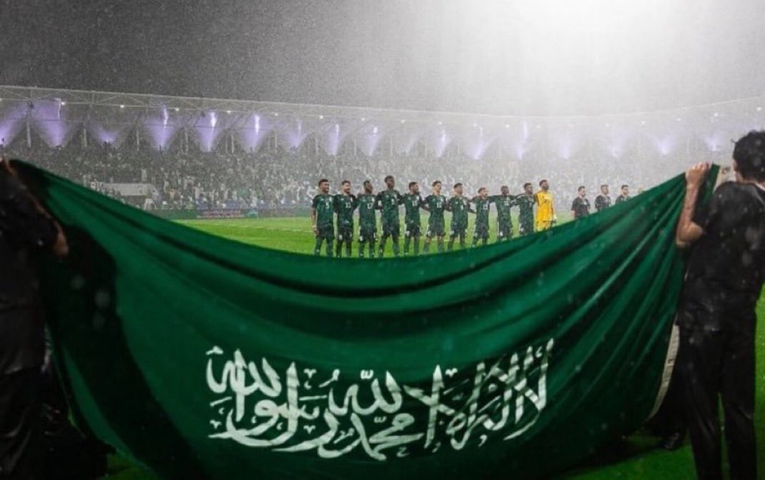 67rji's tweet photo. @snbalahli ألف مبرووووووك 🇸🇦💚
مبرووووووك الفوز والبطولة سعودية تبقى في جدة لمستحقها 😭💚🇸🇦

ألف مبروك يا أبطال، تستاهلون الفرحة والفوز 🇸🇦💚
مبرووووووك 💚💚💚

🇸🇦🇸🇦🇸🇦🇸🇦🇸🇦 
  -
@snbalahli  🇸🇦💚🫶🏻⭐️ 
#البنك_الرسمي_للكرة_السعودية https://t.co/iypCEnu9nQ