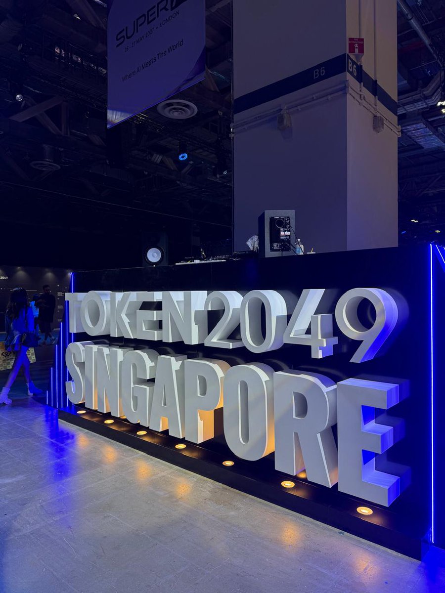 MSTBlockchainHQ's tweet photo. Day 1 at @token2049 Singapore ⚡️🌐
The energy is real. The conversations are bigger. And the future of Web3 is being built right here.

From meaningful conversations and new connections to showcasing MST Blockchain and our vision for enterprise-ready Layer-1 infrastructure, Day 1 was one for the books.
And this is just the beginning. 🚀

📍 TOKEN2049 Singapore
#TOKEN2049 #TOKEN2049Singapore #MSTBlockchain #Web3 #Blockchain #Layer1 #BuildOnMST #Singapore