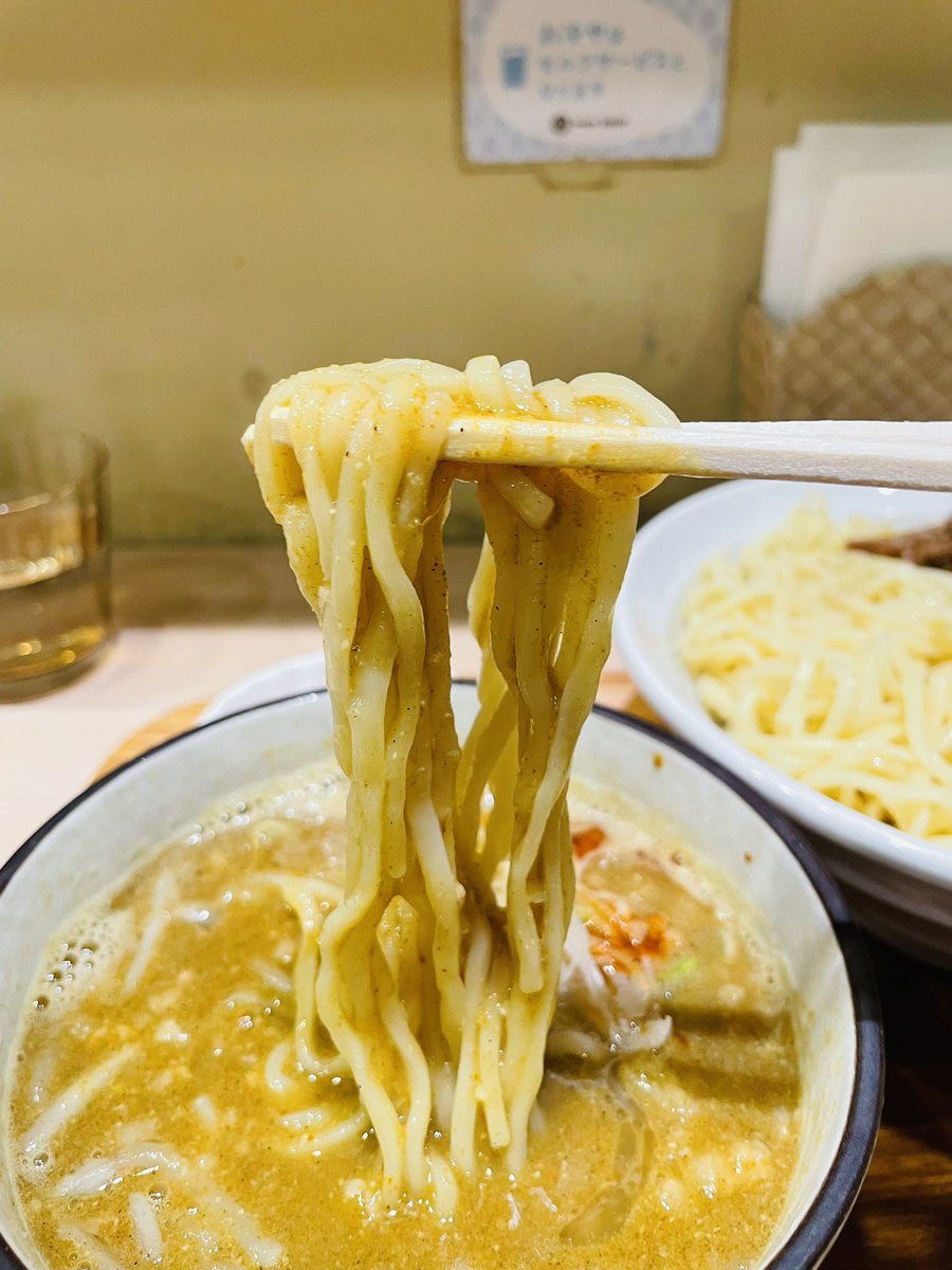 bloomramen's tweet photo. 麺屋幸生 さん　にて
限定「スパイシーカレー味噌つけ麺｣
最強タッグ⁇
スープ信州味噌ダレ共に力強く穏やか
ツルもち短めな麺も好み
汗じんわりなスパイシーさは勿論サルサソースの味変も嬉しい
更に炒め野菜や肉味噌の香り味わい!
入店時から堪らないのだ
幸生さんならでは♪

2026年百四十五杯目 https://t.co/LWh7g0cc2j