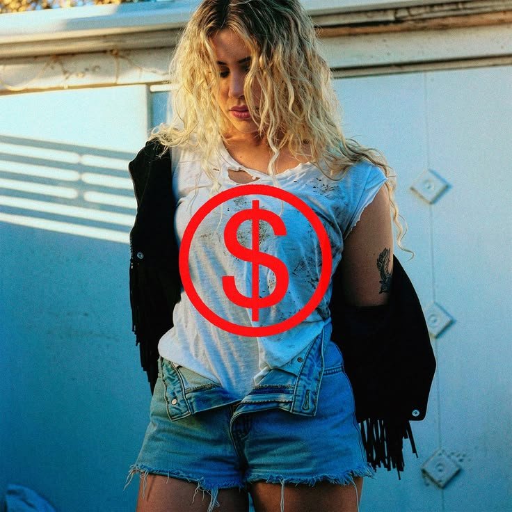 SlayyyterBR_'s tweet photo. Slayyyter submeteu “WOR$T GIRL IN AMERICA” para Álbum do Ano no #GRAMMYs. https://t.co/aQ8WQdHW7B