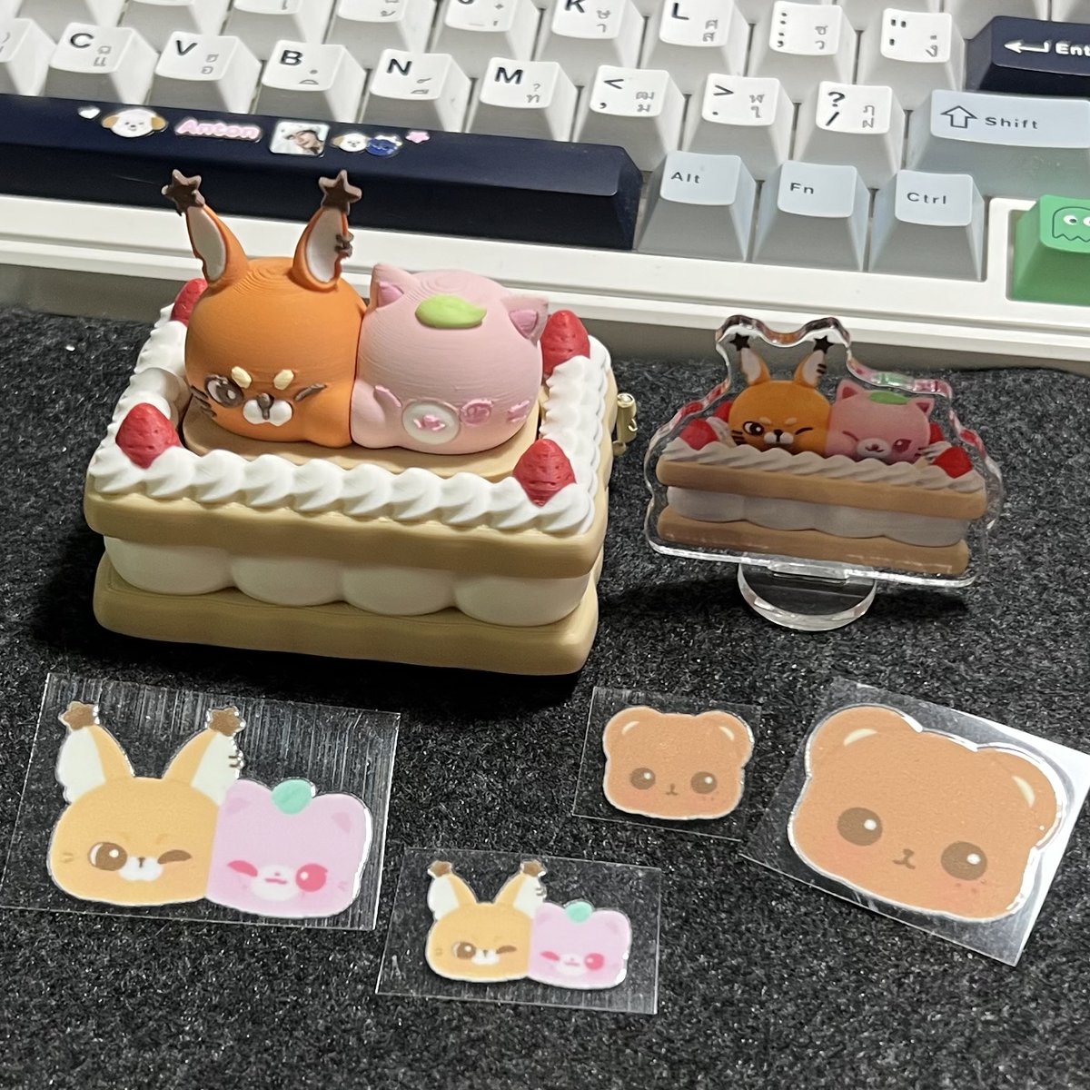 sierraromy's tweet photo. ۶ৎ 𝙎𝙥𝙤𝙞𝙡 𝙖𝙡𝙚𝙧𝙩 ۶ৎ 
น้องclicker , standy, sticker uv dtf (แอบทำเพิ่มﾐ˶ᵔ ᵕ ᵔ˶ﾐ) ชิ้นงานจริงมาถึงบ้านแล้วค่า ิิ ໒꒰ྀི´ ˘ ` ꒱ྀིა 
แต่น้องhipperยังไม่คลอดน้าา
#NCT127_5TH_NEOCITY_THE_REDLINE
#NCT127_5TH_NEOCITY_BANGKOK_THE_REDLINE
#THE_REDLINE_BANGKOK https://t.co/wx5Vpsnmho