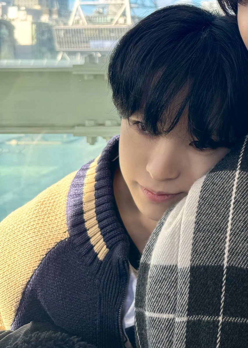 ajdandl3's tweet photo. 니어깨=내꺼
내어깨=니꺼하는사이되고싶다 https://t.co/asYWIhZ1Dr