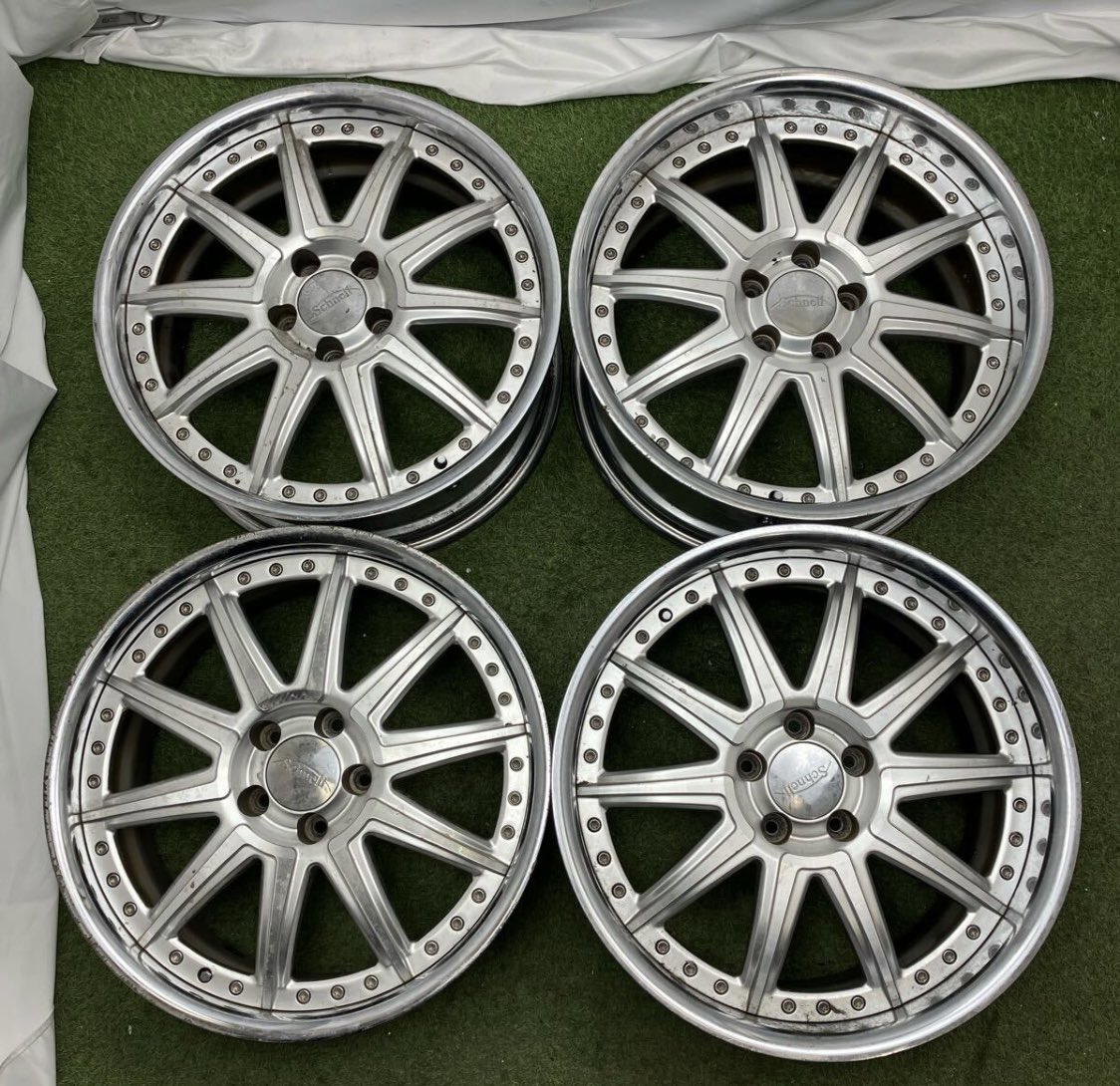 warunami_ckv36's tweet photo. 【拡散オナシャス】

ホイールタイヤセット売ります
6万円
引き取り
発送どちらも可
発送は着払い
千葉県からです

タイヤ
新品購入から半年使用
5000kmくらい

ホイール
中古それなりにボロい

新品タイヤ買って組み込みした
金額で
ホイールが、おまけで付いてた程度に思ってください。

↓↓↓
続く https://t.co/qBB2b1WMLA